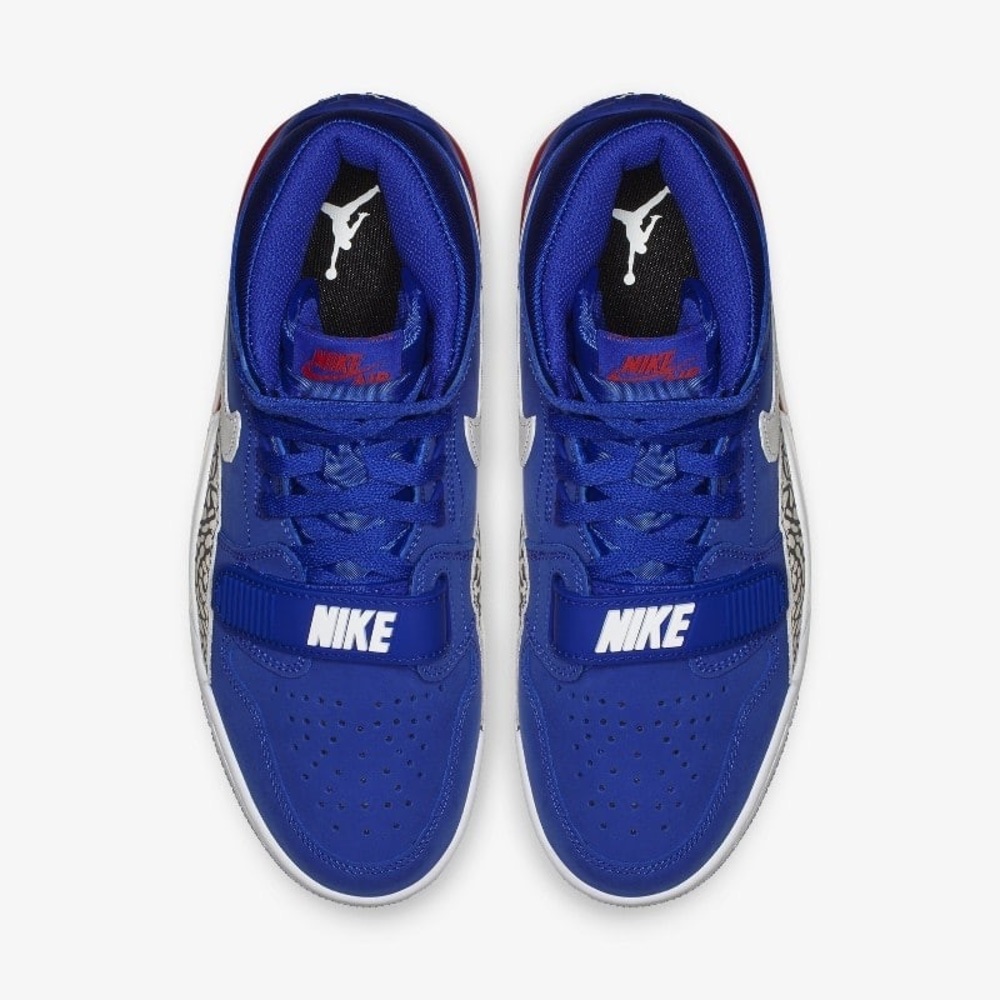 Nike Air Jordan Legacy 312 Detroit
Pistons